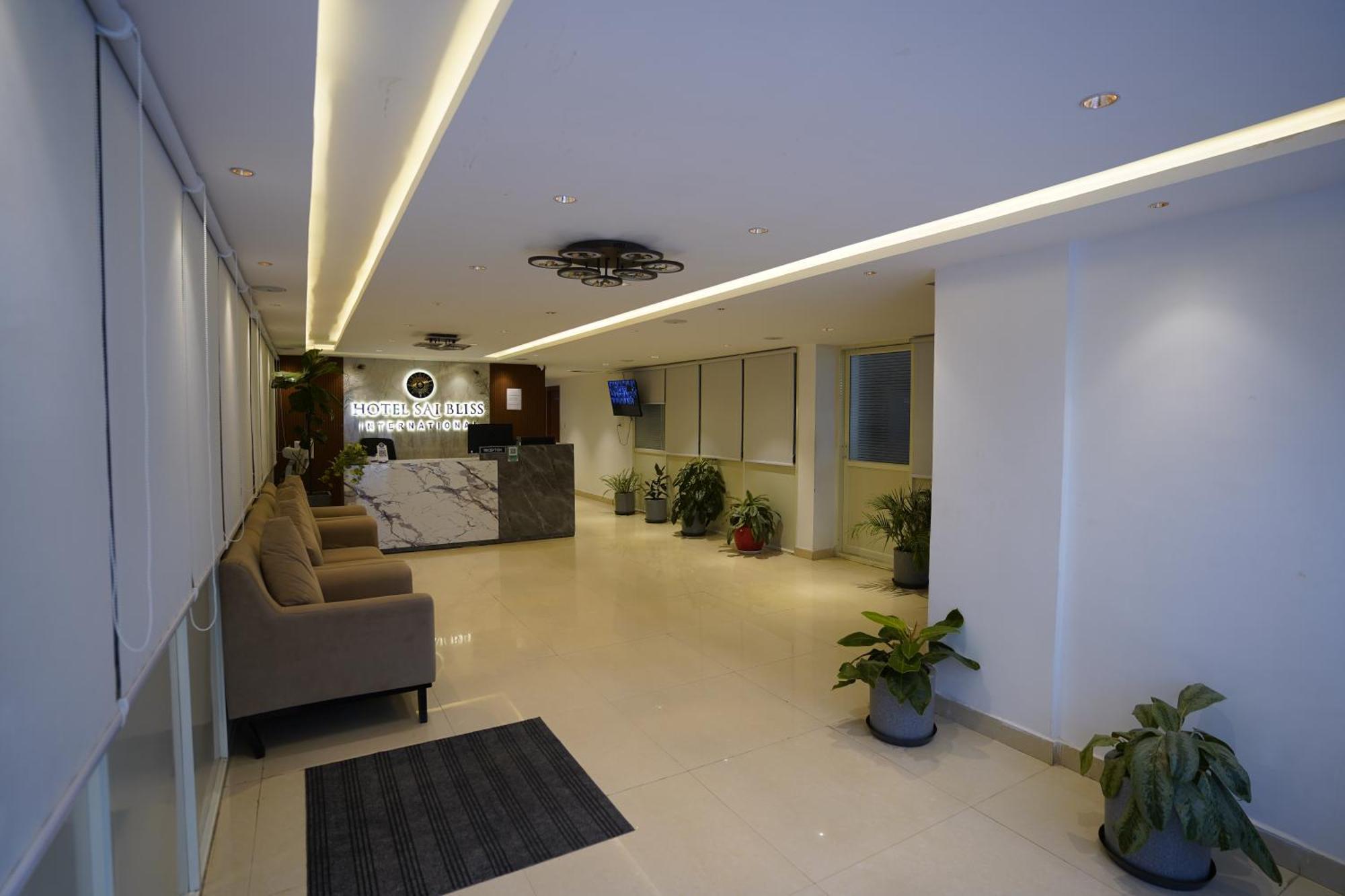 Готель Sai Bliss Residency, Manyata Tech Park Бенґалуру Екстер'єр фото