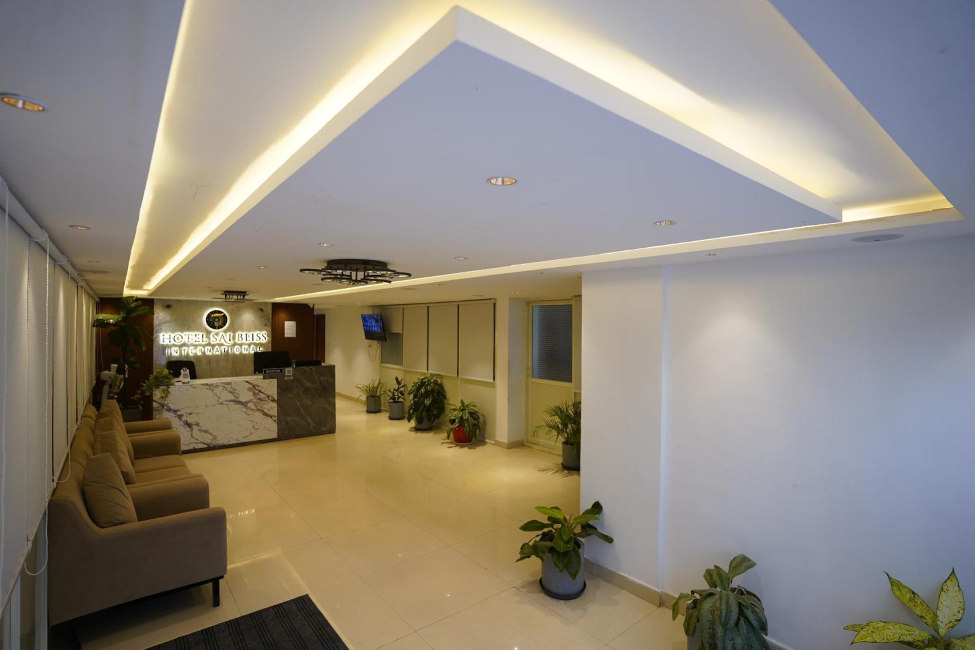 Готель Sai Bliss Residency, Manyata Tech Park Бенґалуру Екстер'єр фото